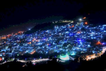 Fez to Chefchaouen A Journey into the Blue Pearl